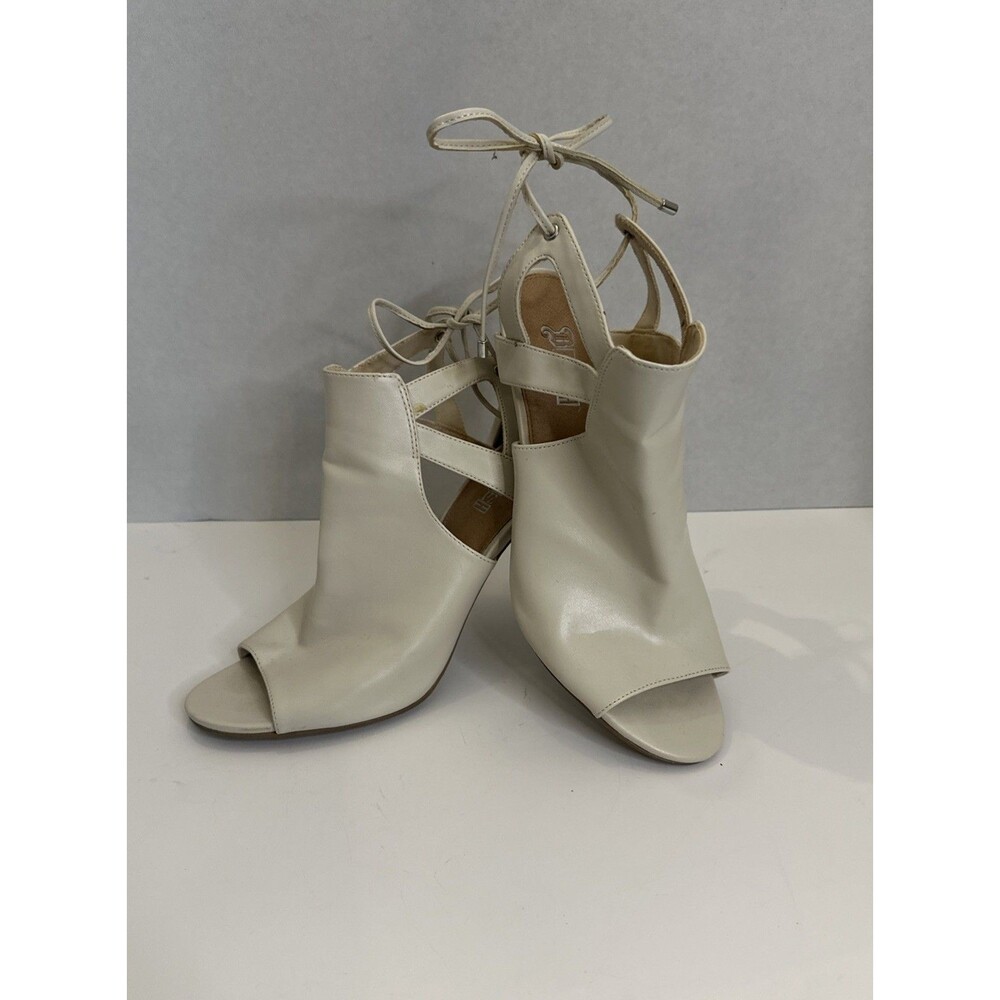 Brash Peekaboo Open Toe Tie Up Heels Off White Cream Booties Women's Size 9